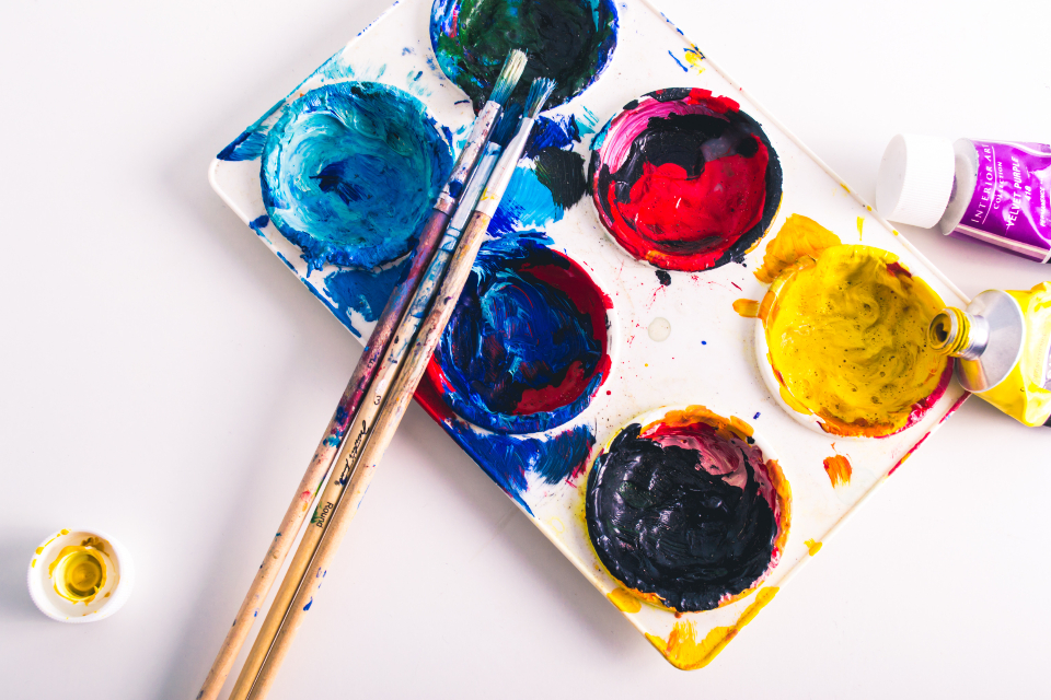 Colour theory: paint Supplies